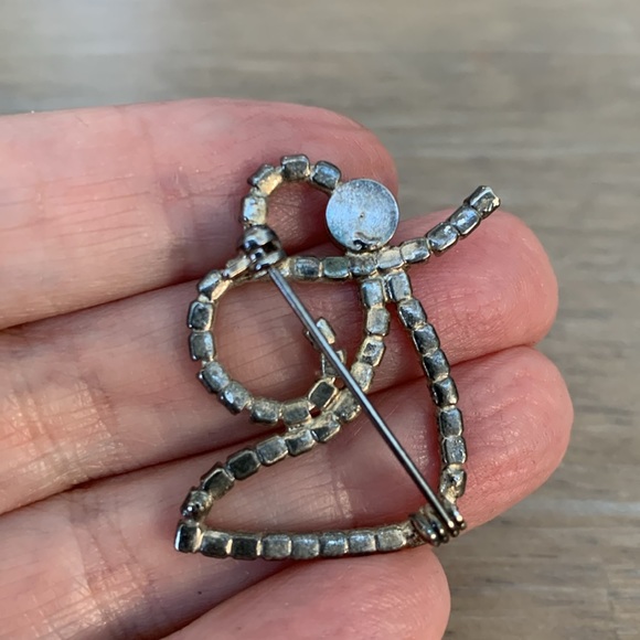 Vintage abstract angel clear jeweled brooch. No missing stones. Approx 1-1/4” - Picture 3 of 3